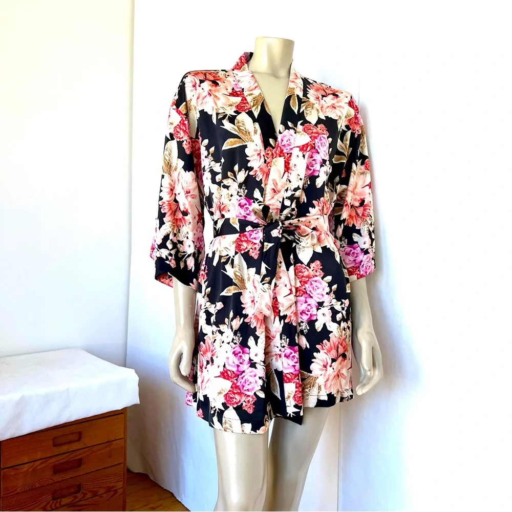 Floral Kimono Robe - Picture 7 of 9